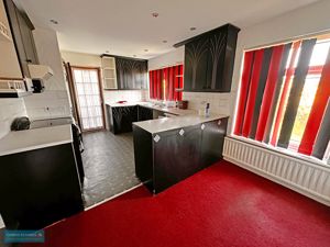 Kitchen/Diner- click for photo gallery